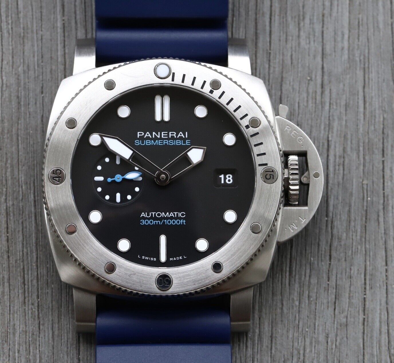 Panerai Luminor Submersible QuarantaQuattro PAM01229 2022