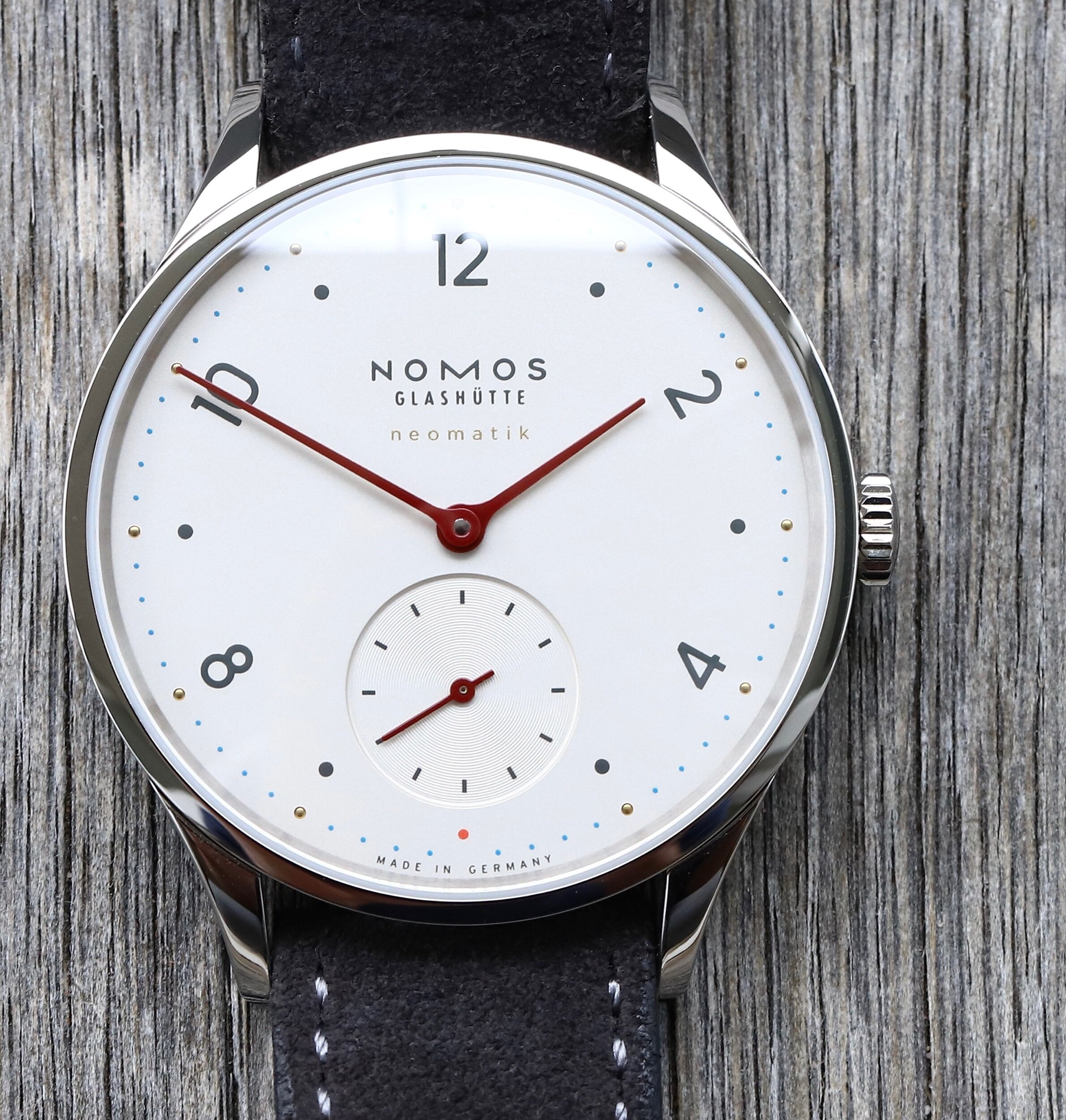 Nomos 1203 2024