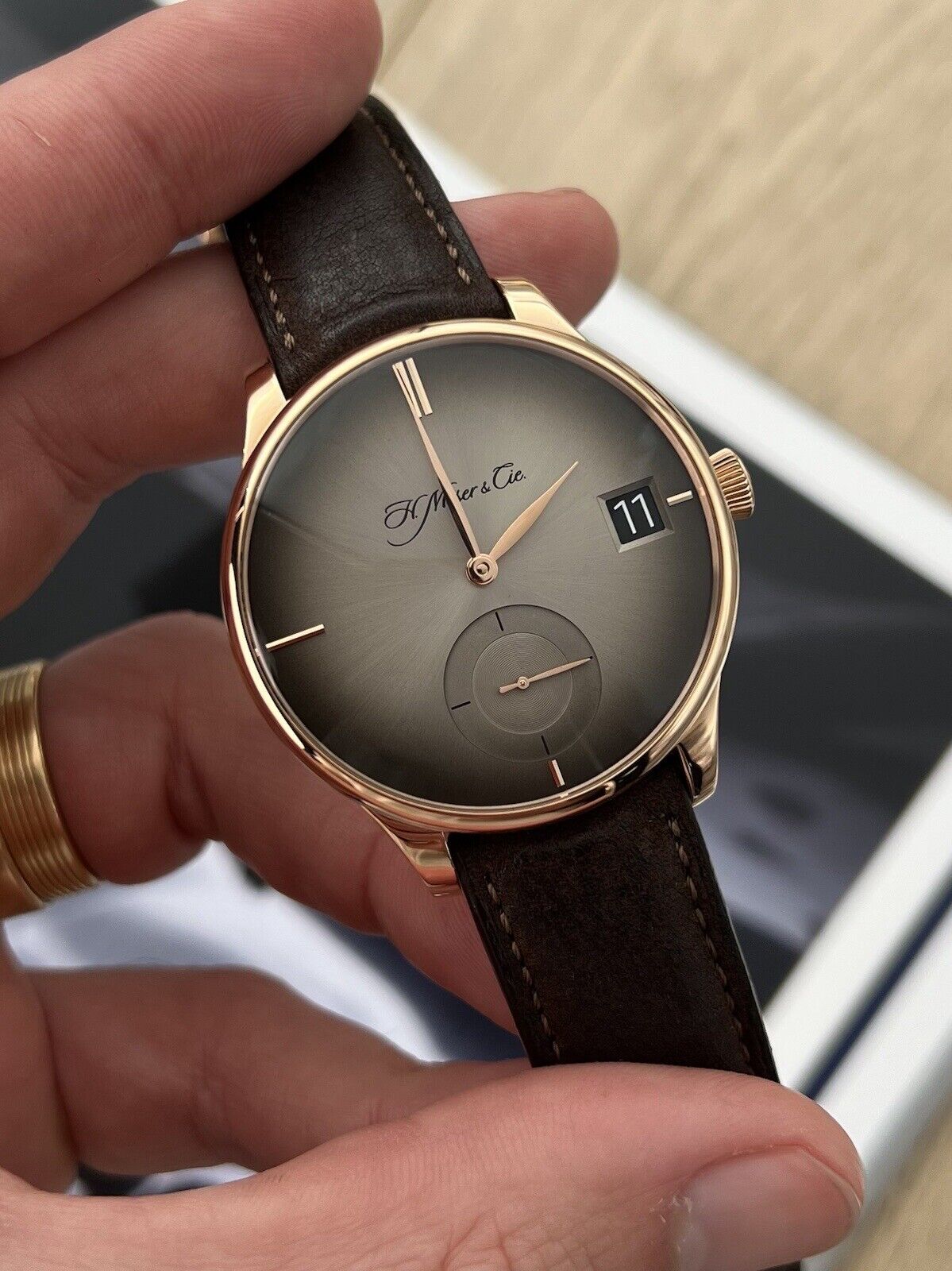 H. Moser Cie Pioneer Venturer Big Date Purity Rose Gold 2100