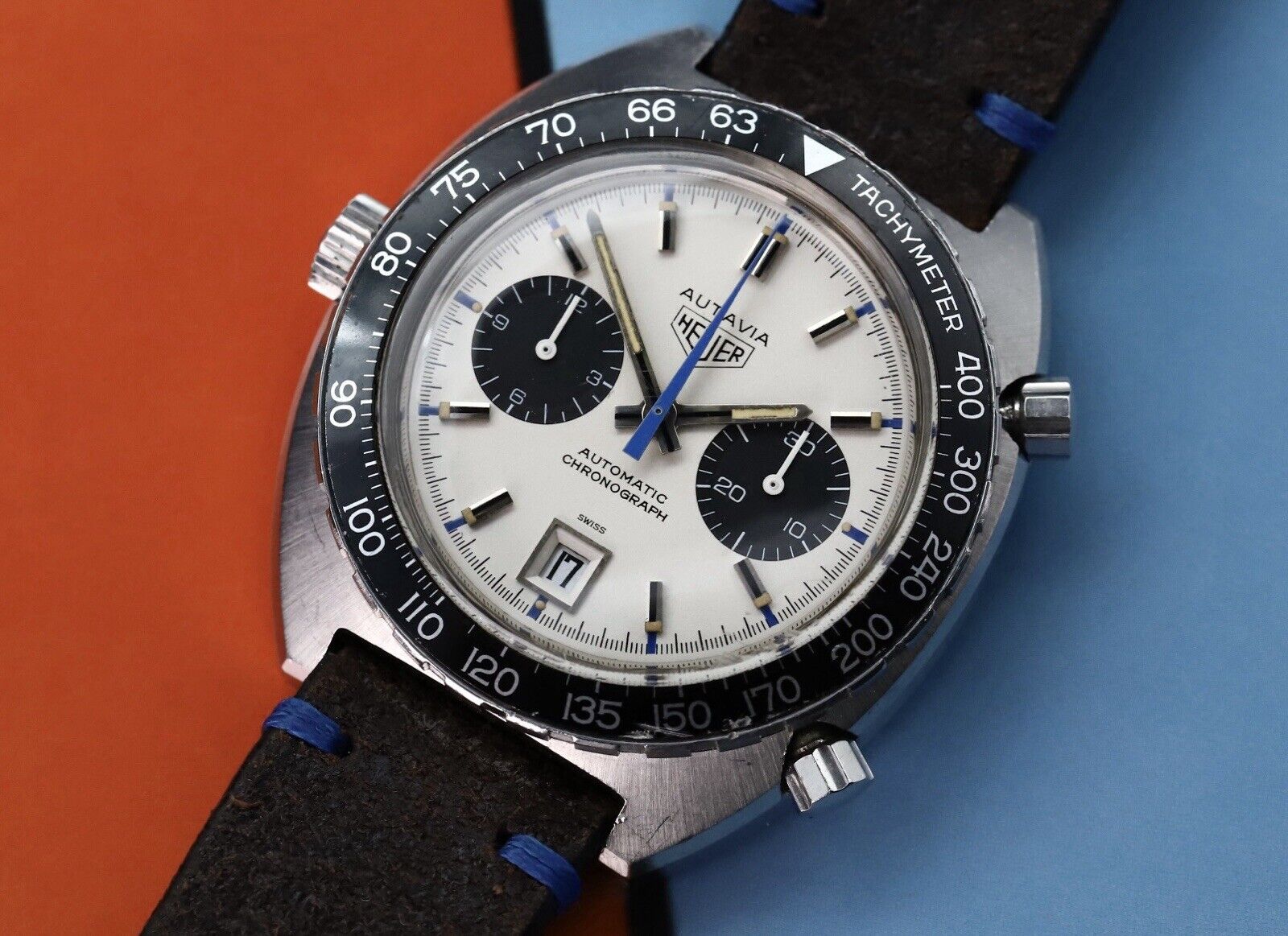 HeuerAutavia_JoSiffert_AutomaticChronograph1163TMarkIV-1971WatchVault02_80e0ffe3-238c-45e1-9ef9-3978367a2eb0.jpg