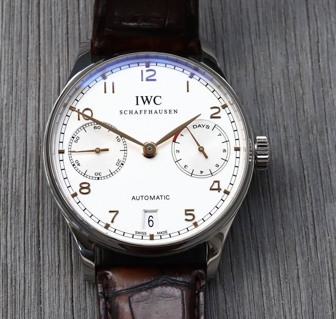 IWCPortuguese7-DaySteelIW500114IW5001-14JustservicedWatchVault01.jpg