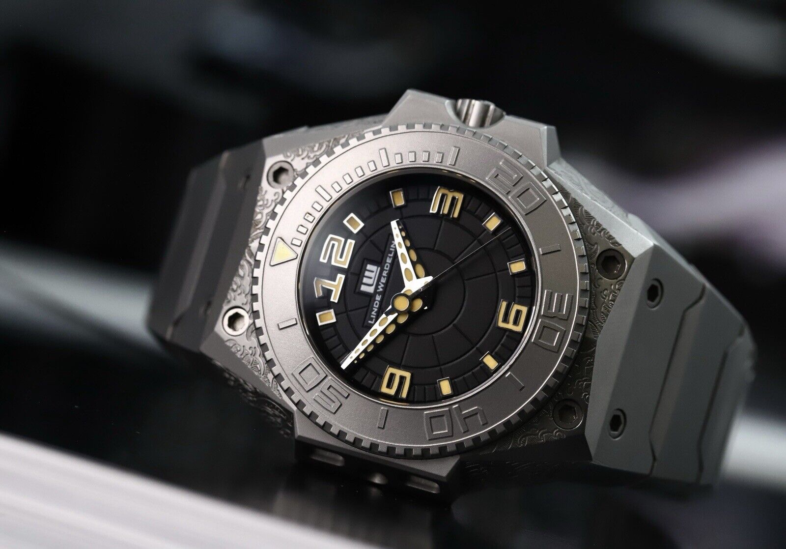 LindeWerdelinOktopusTattooref.OKT.1.6.T-2012WatchVault02_32249aeb-ee00-4613-a998-637f9a709724.jpg