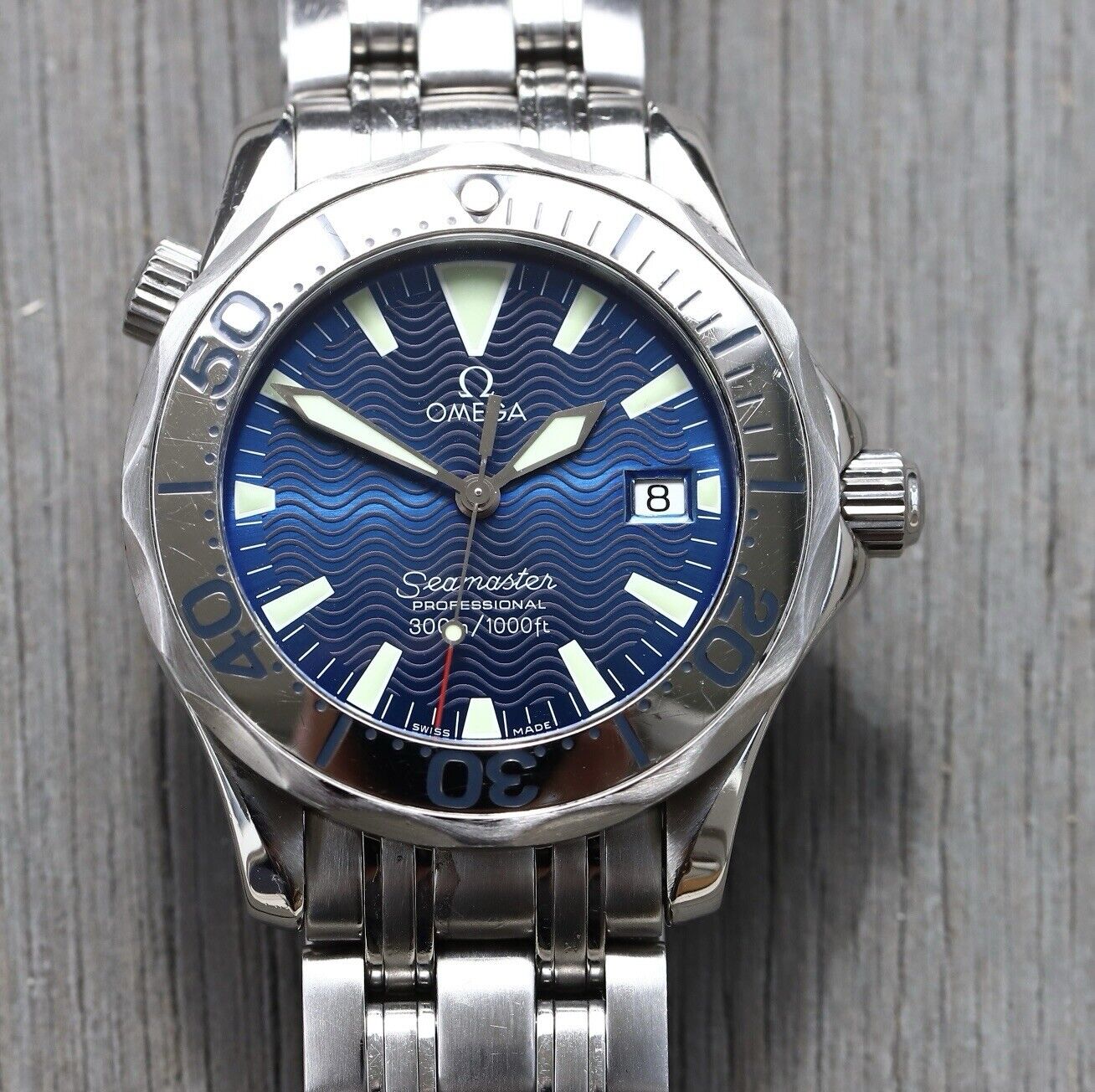 OmegaSeamaster300mElectricBlue36.25mmQuartz2263.80-1998WatchVault01.jpg