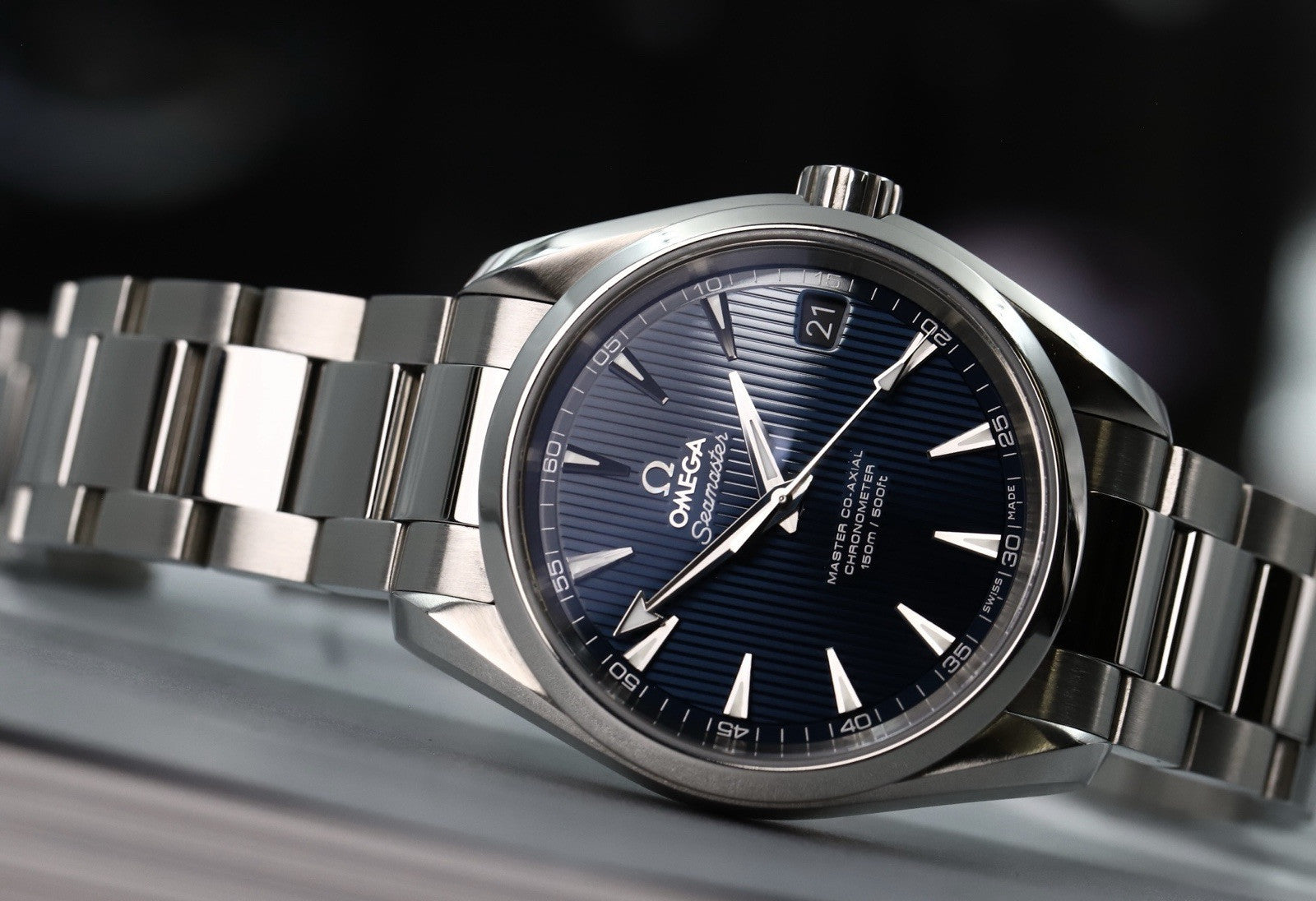 OmegaSeamasterAquaTerra_SkyfallBlue_150M38.5mm231.10.39.21.03.002-2021WatchVault02.jpg