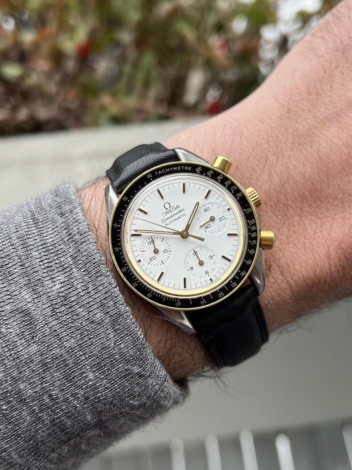 Omega speedmaster reduced online two tone