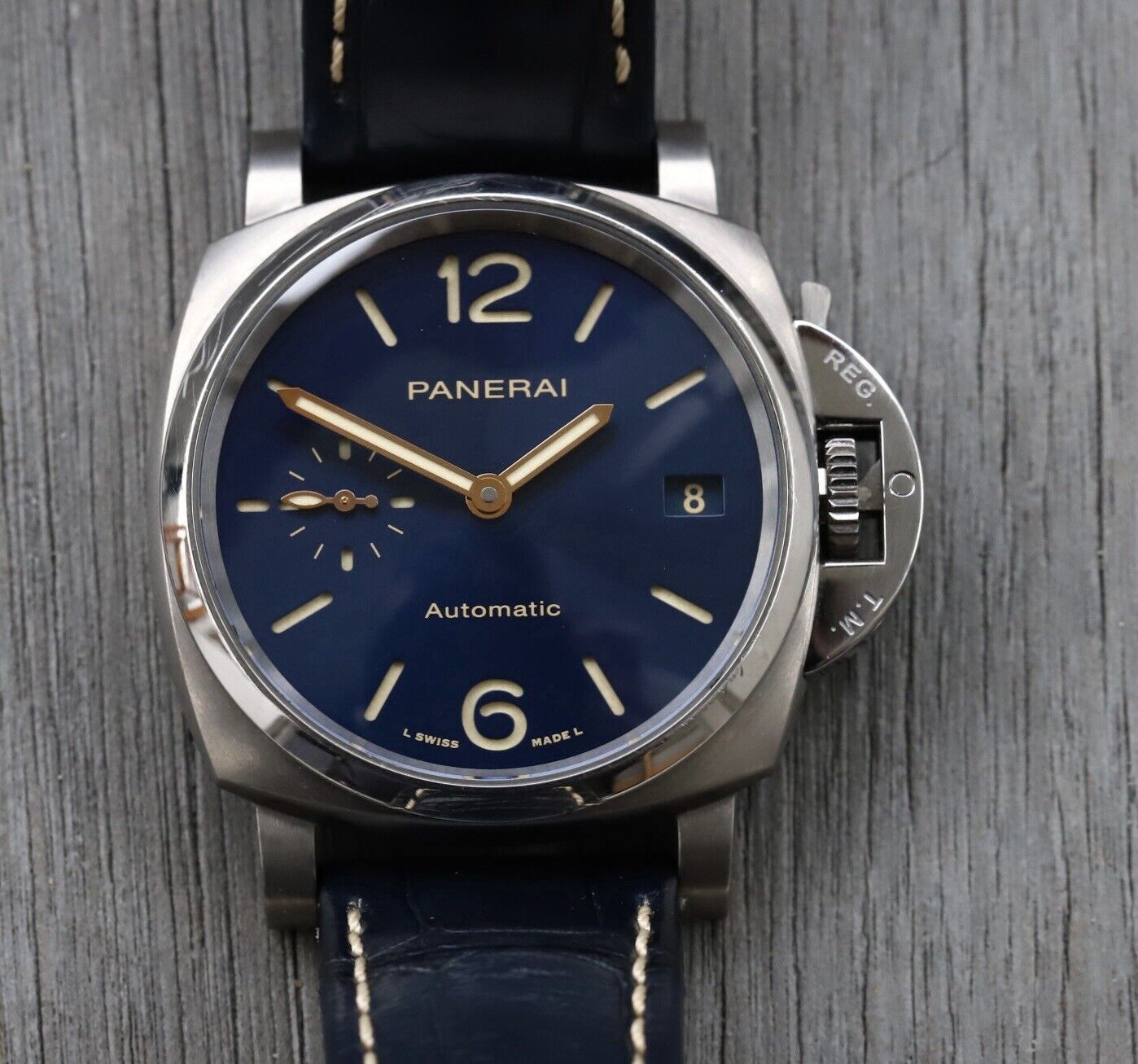 PaneraiLuminorDueTitaniumSunburstBlue38mmPAM00926PAM926-2020WatchVault01.jpg