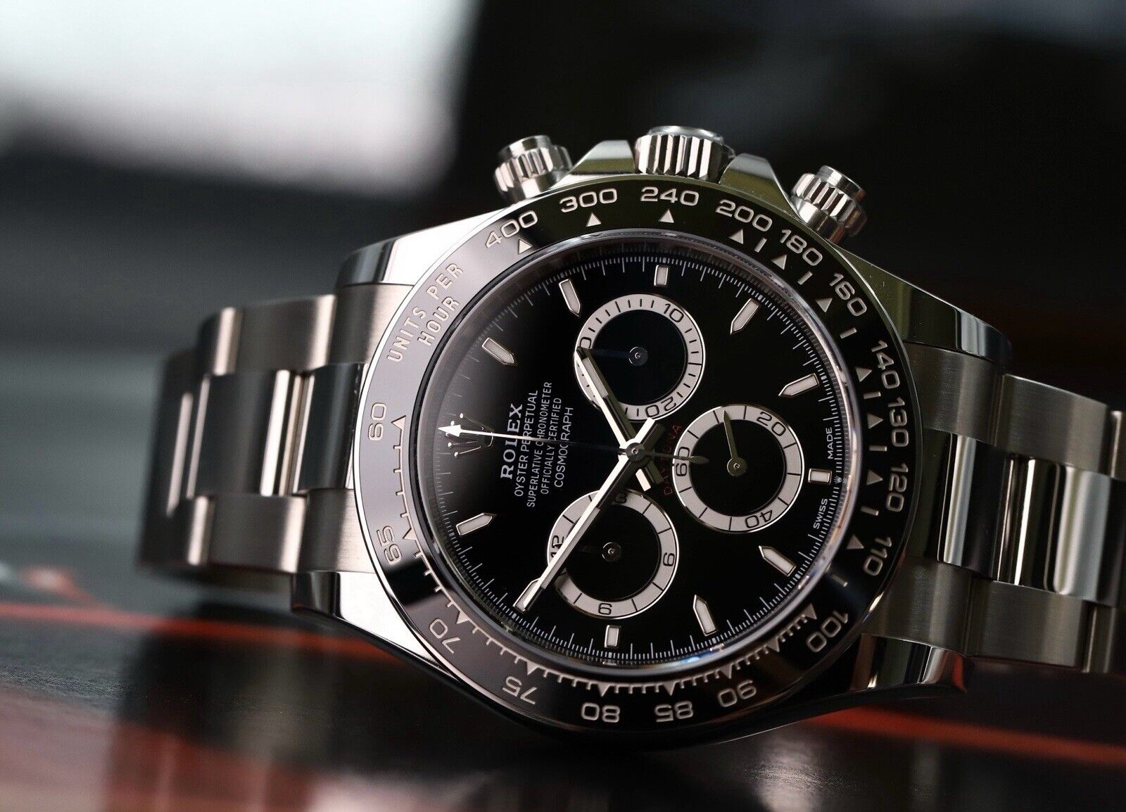 RolexDaytona126500LNBlackDial-2023WatchVault02.jpg