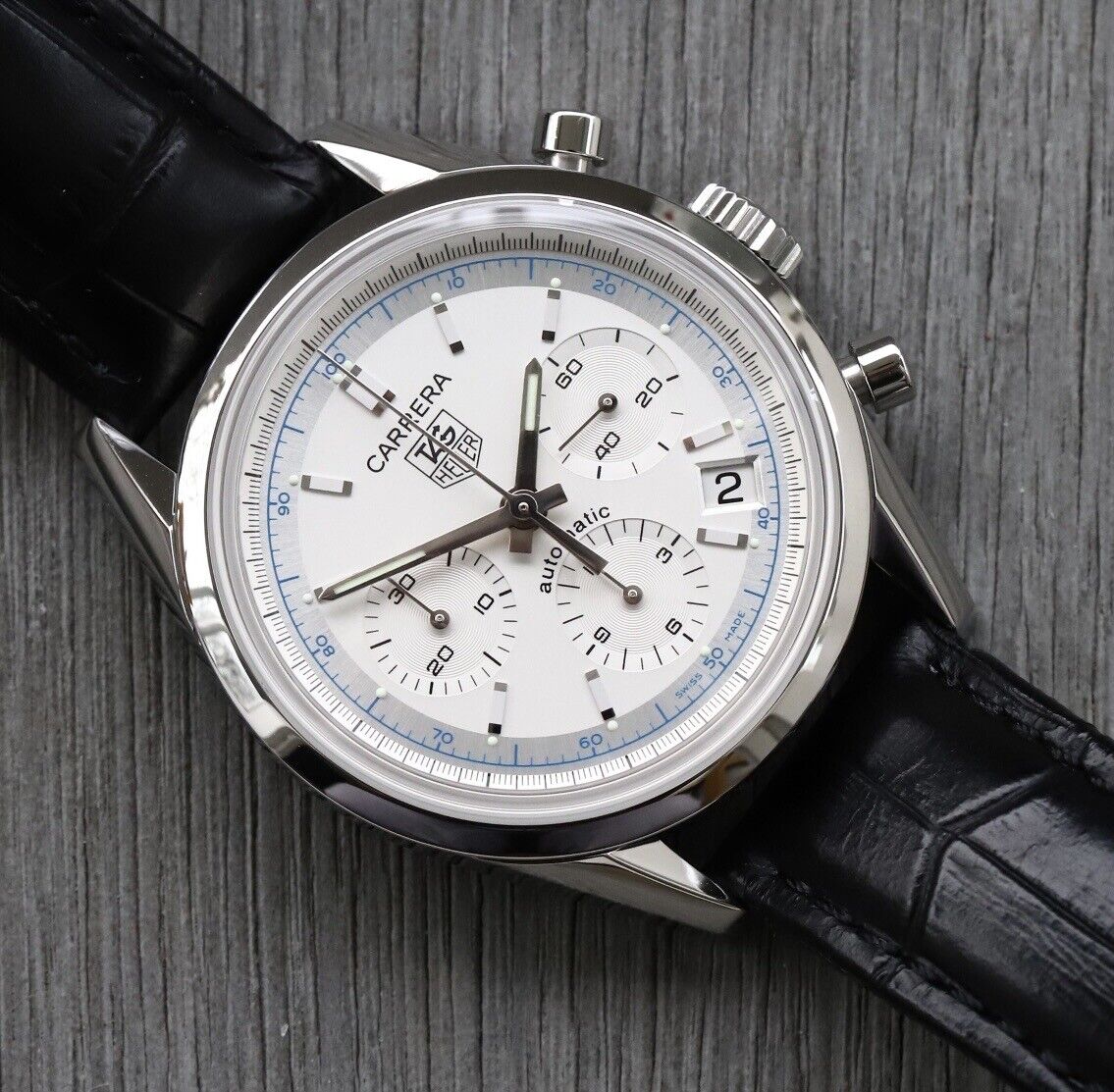 TAGHeuerCarreraClassicRe-issueChronographCV2110-0WatchVault02.jpg