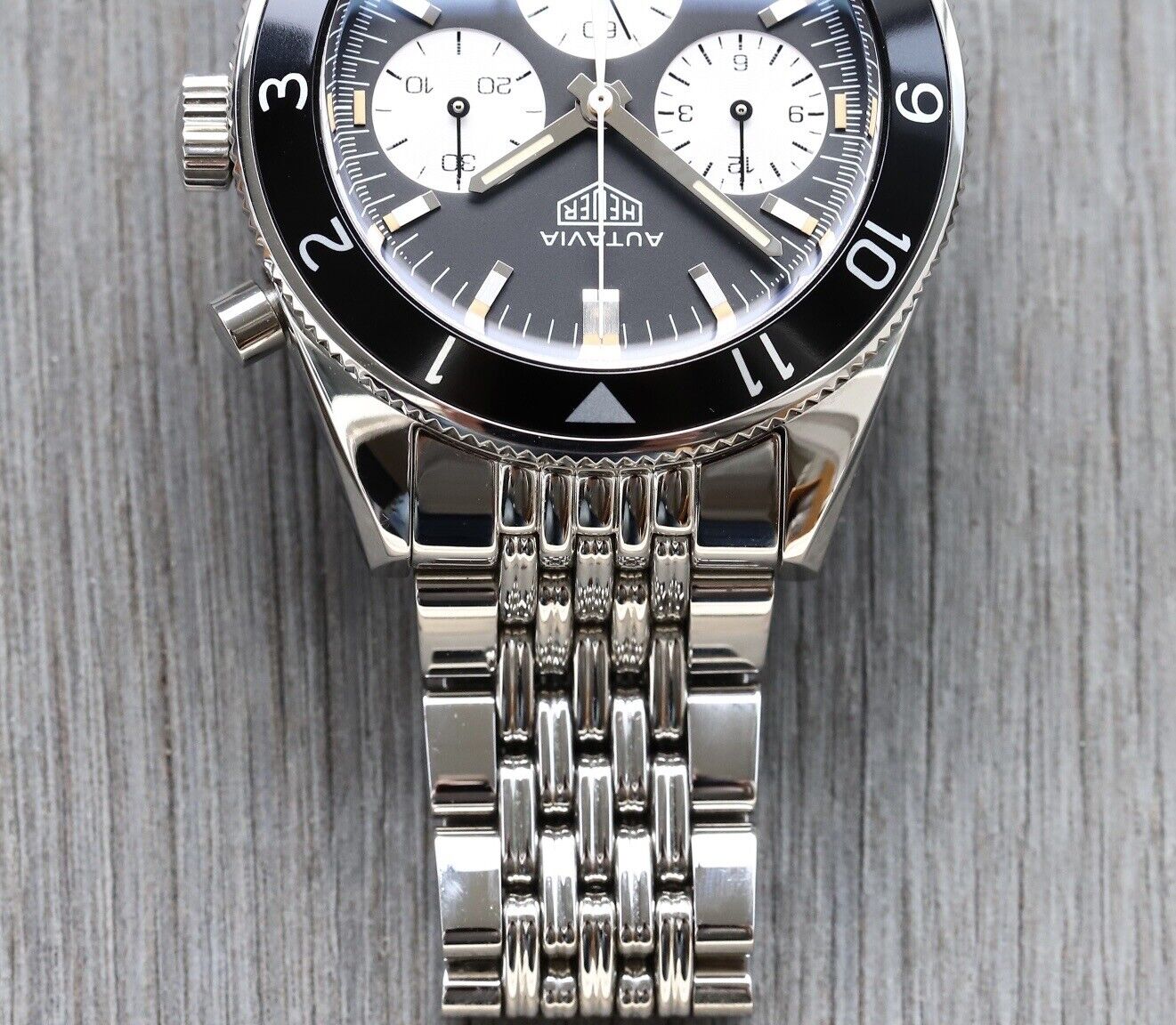 Tag heuer hot sale autavia 02