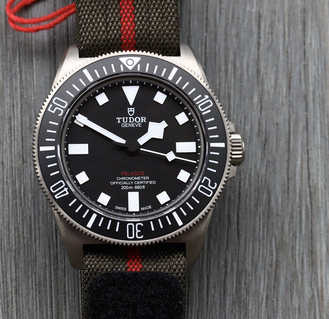 TudorPelagosFXDBlack42mm25717N-BrandNewWatchVault01.jpg