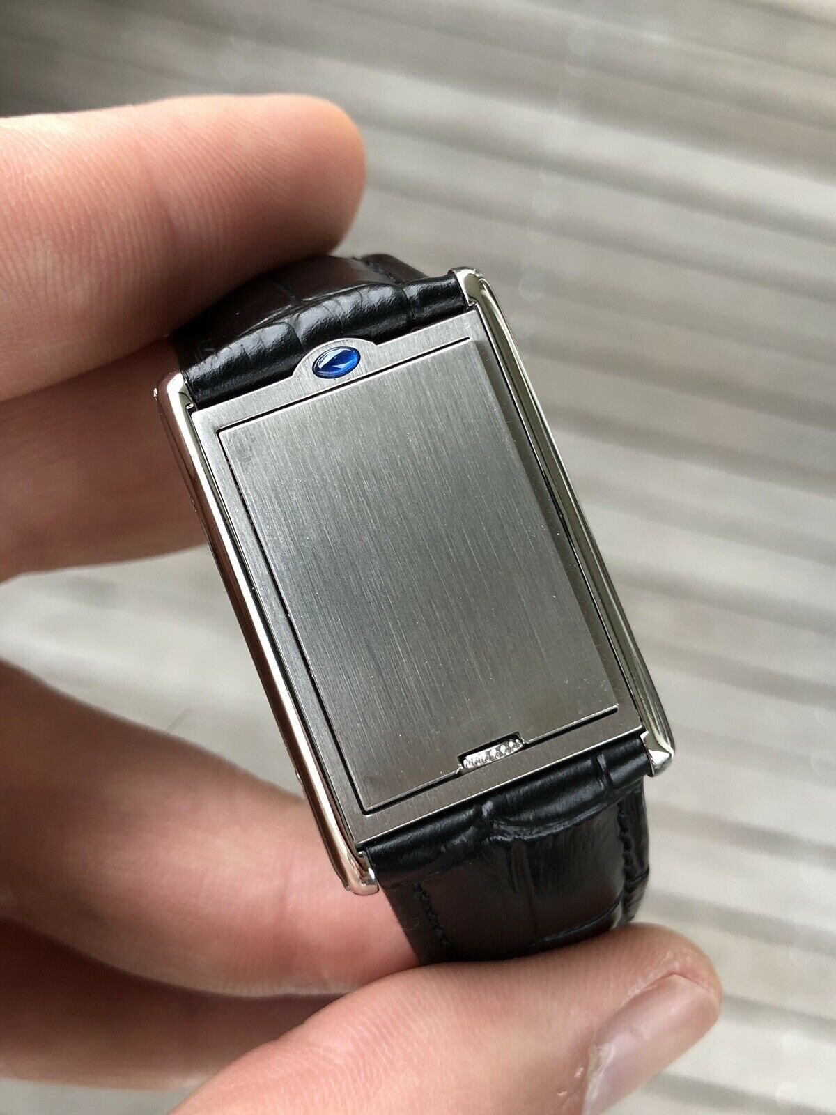 Cartier Tank Basculante 2390 Mécanique - 2002 – Watch Vault Australia