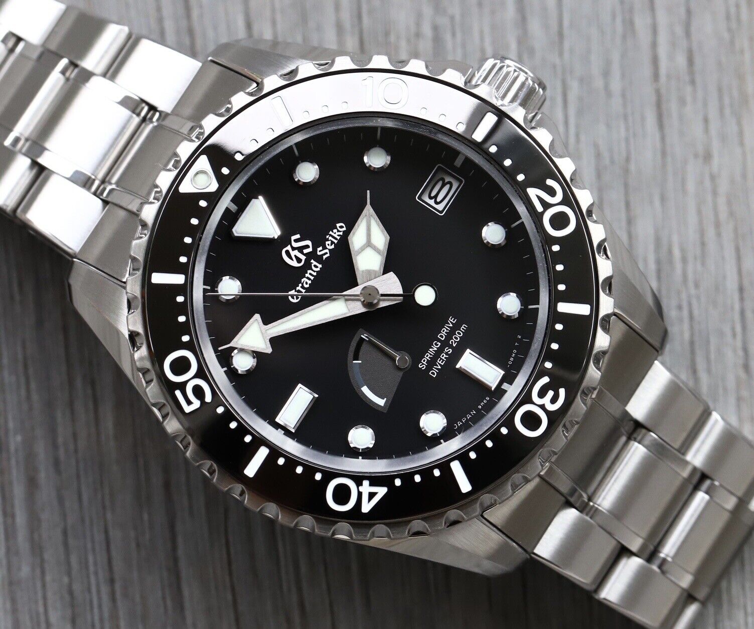 Grand seiko spring drive best sale diver sbga229