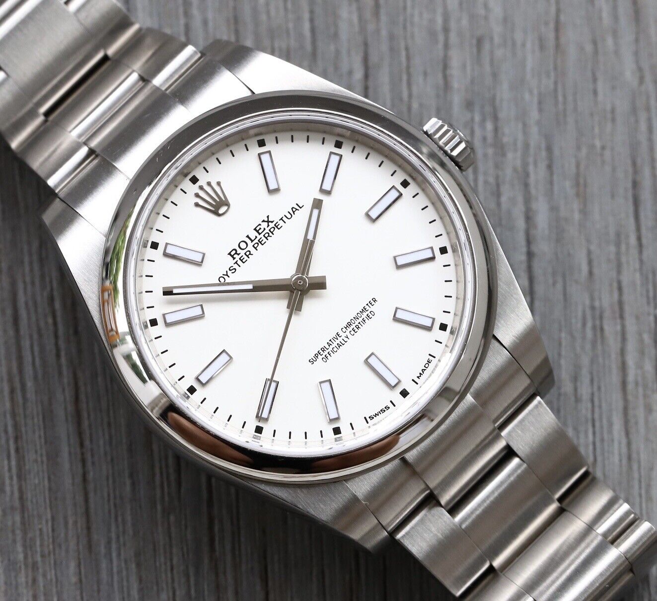 Oyster perpetual clearance 39 white dial